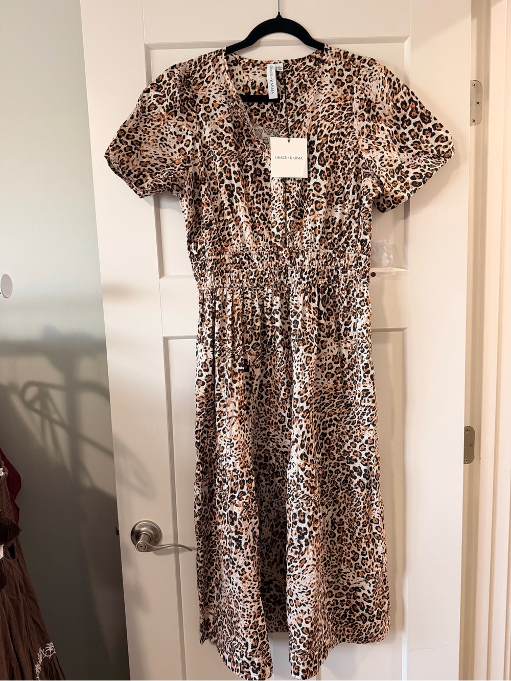 Grace + Kara Leopard Print V-Neck Midi Dress in Brown